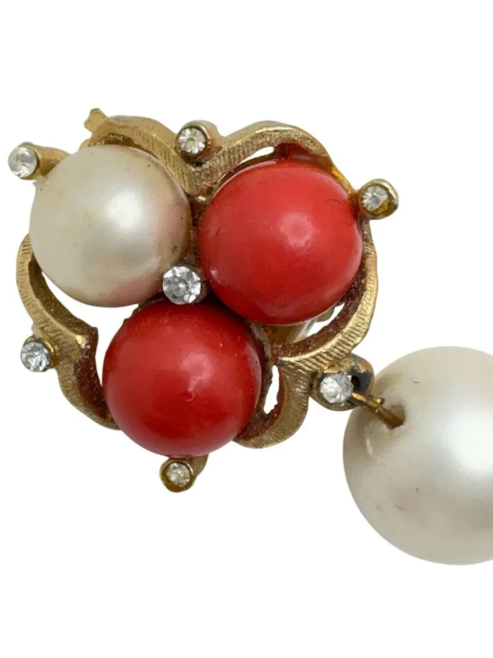 Vtg Gold-Tone Clip-On Earrings Red & White Beads Rhinestones Dangle Design - Picture 8 of 8